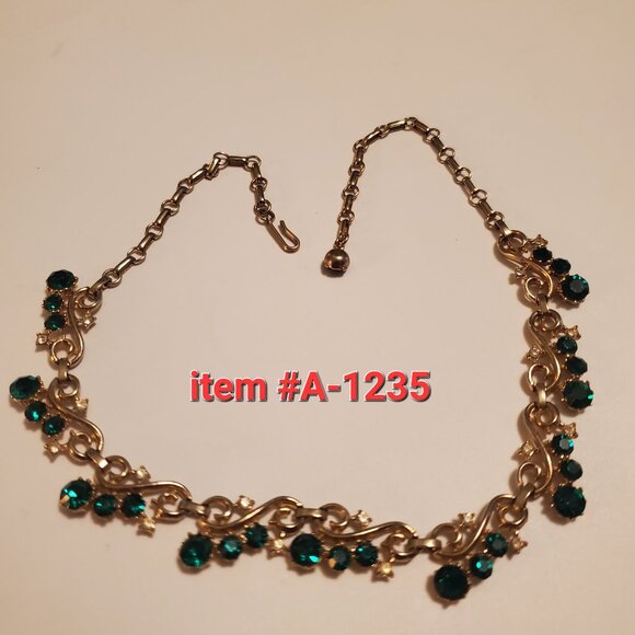 from GGMJTREASURES Jewelry - 1 Necklace, item # A -1235, wt. 28 grams.